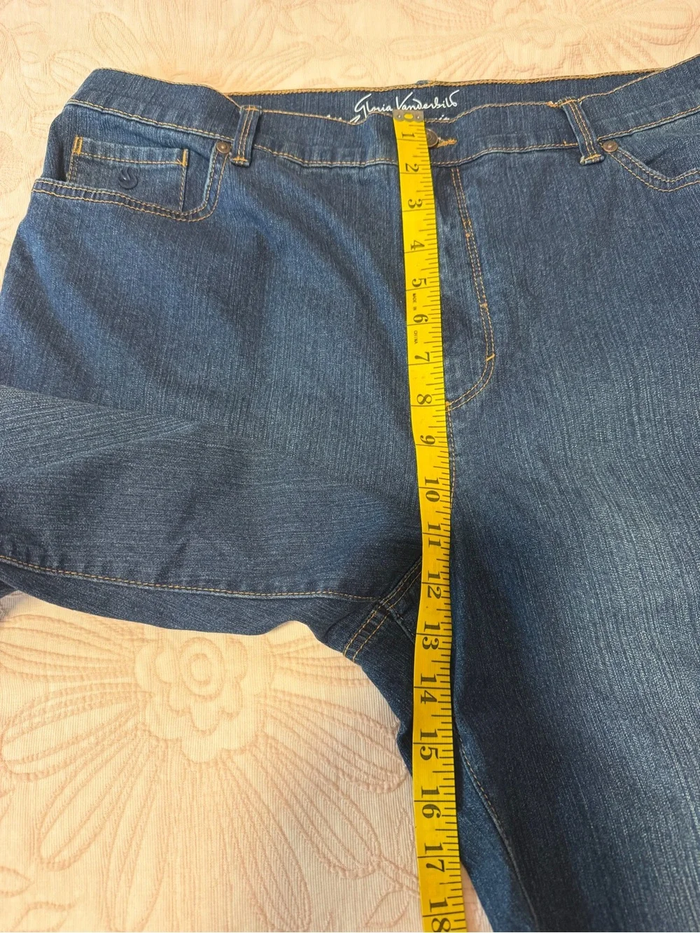 Gloria Vanderbilt Amanda Women’s Denim Jeans Shorts